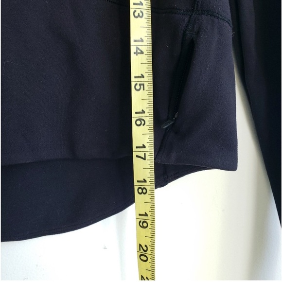 Lululemon Hill And Valley Mock Neck - Picture 5 of 6